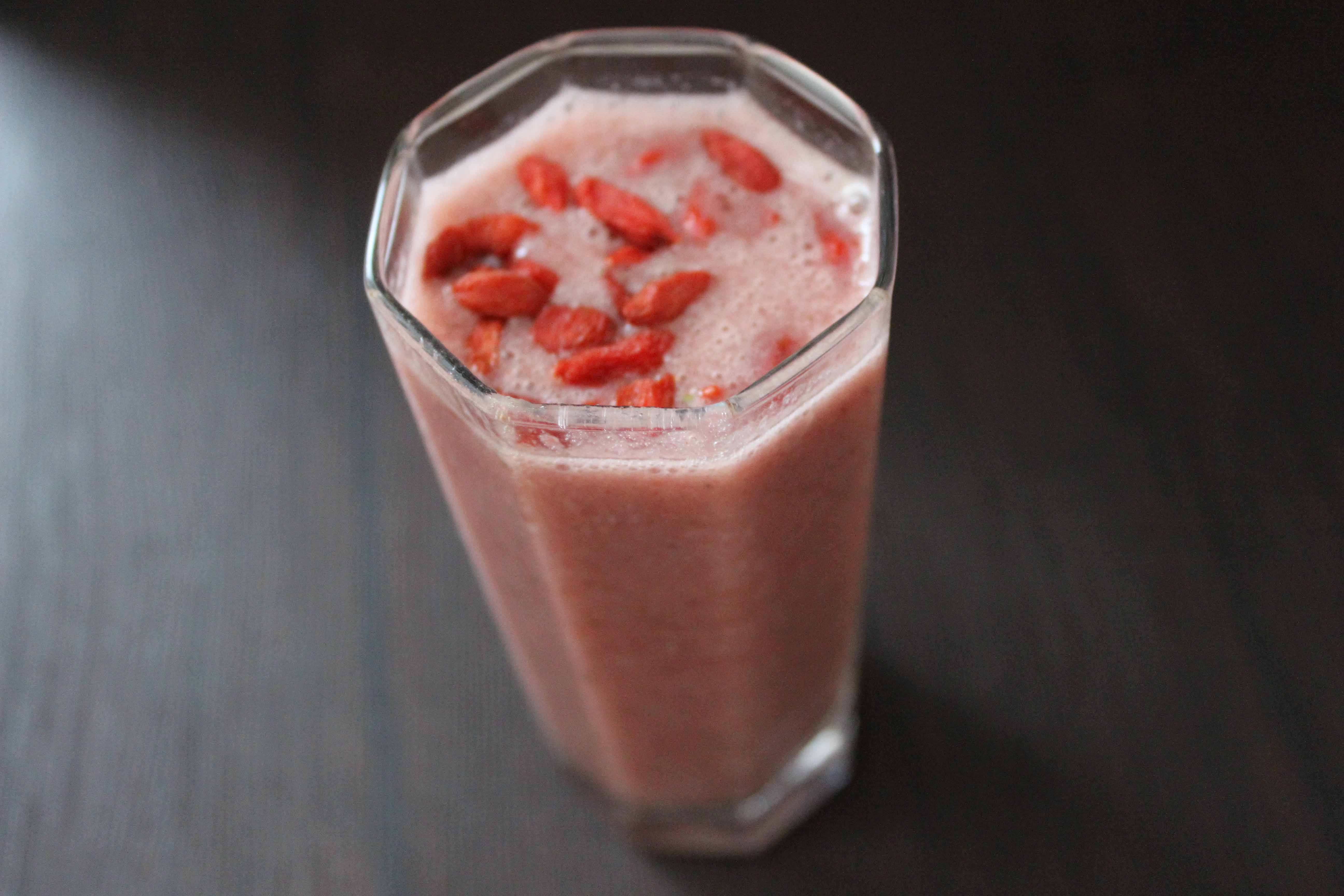 Goji Berry Smoothie By Visoanska