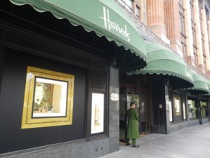 Visoanska windows in Harrods London